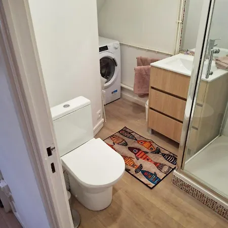 Appartement Cosy Plein Centre 70 M2 Avec 2 *